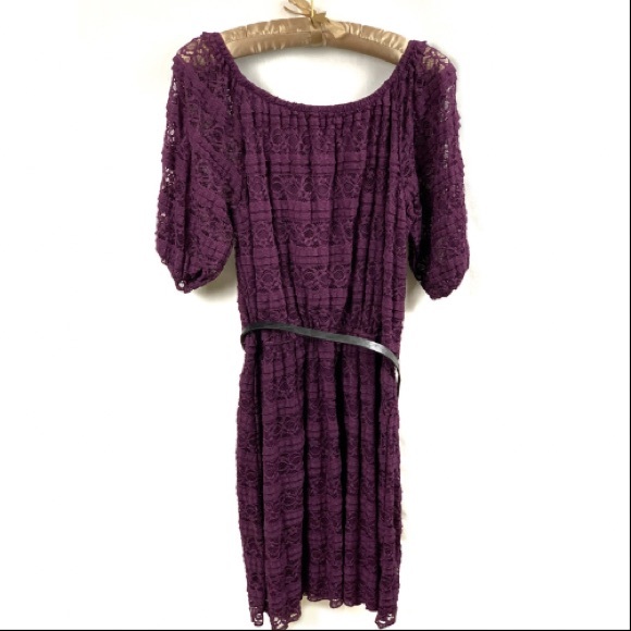 Le Chateau Lace Midi Dress NWOT - Picture 2 of 3